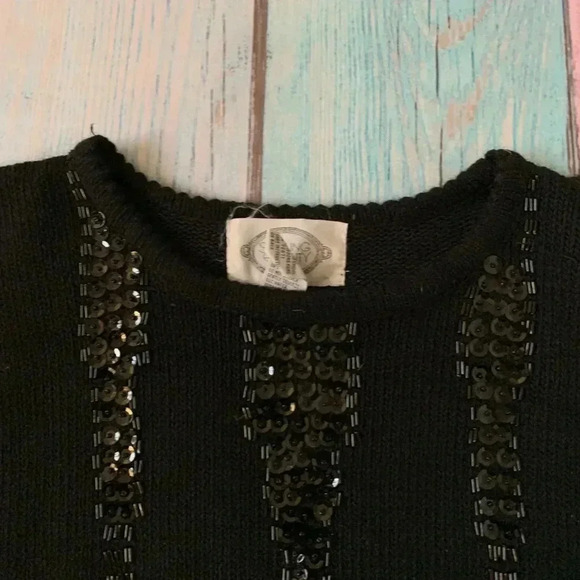 Black angora sweater top - Picture 4 of 6